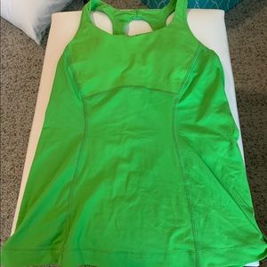 LULULEMON tank size 4